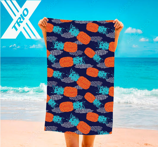 TOWEL Navy Pineapples